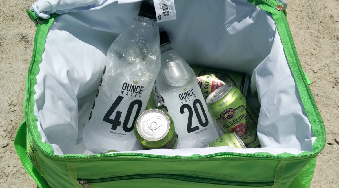 tips-to-stay-healthy-beach-vacation-ounce-water