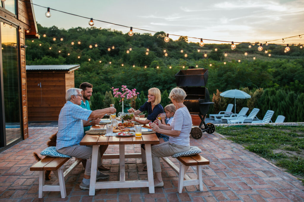 exploring-your-backyard-simple-ways-to-connect-with-nature-at-home